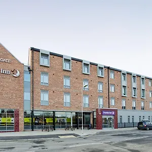 Premier Town Centre Hotel