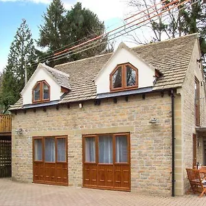 Apartment Rowan Studio, Great Witcombe